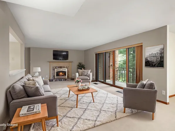 325 S Yellowstone Dr APT 223, Madison, WI 53705