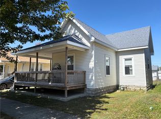 1412 Champaign Ave, Mattoon, IL 61938