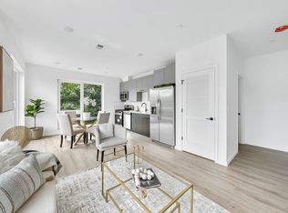 15-19 S 13th St #201, Newark, NJ 07107