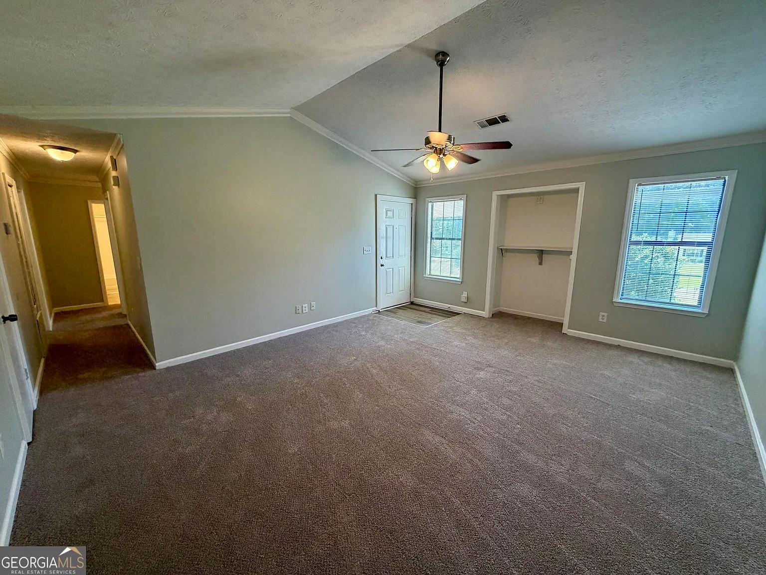 3 bed, 2.0 bath, $1,675 — Photo 3