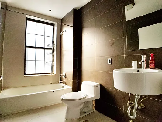 Rented by Rentall Group Inc | media 13