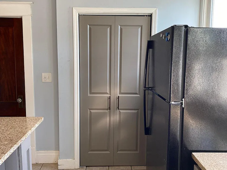 261 Morris St #2 — Photo 20