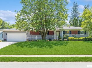 628 34th Ave, East Moline, IL 61244
