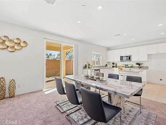 5th image of 3480 Foxglove Way