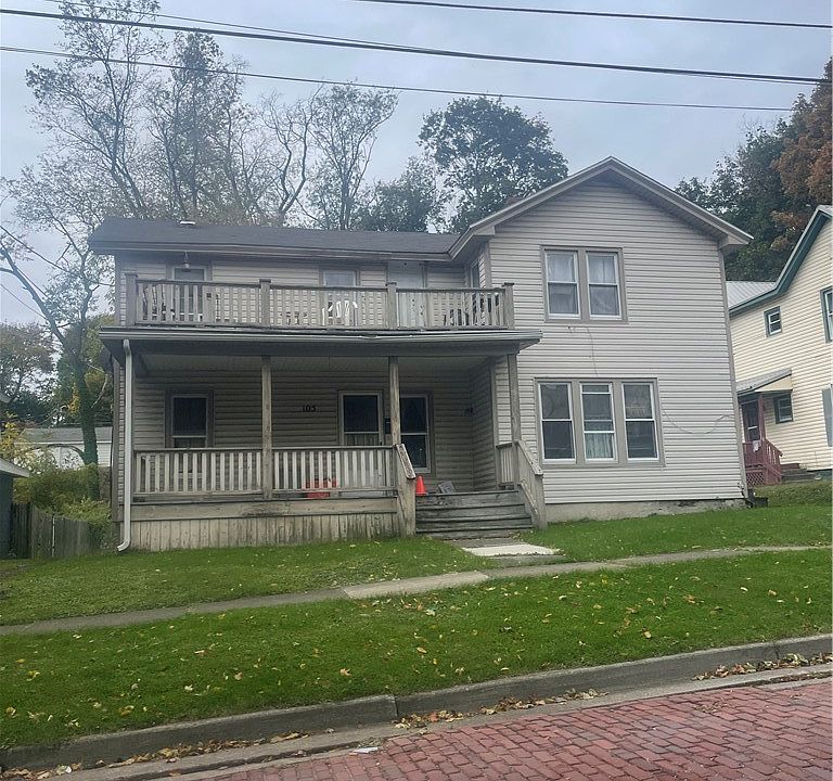 1st image of 105 Stowe St