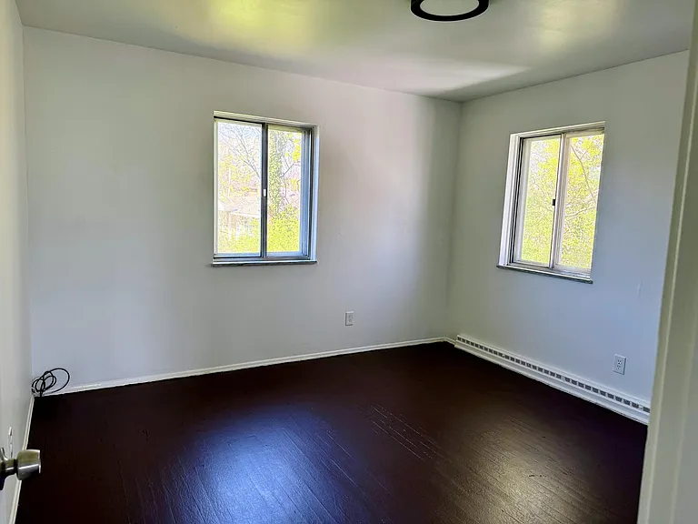 1665 & 1667 Shatto Ave #1667 — Photo 8