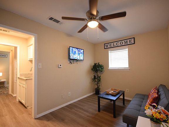 2nd image of 201 Morgan Pl #105