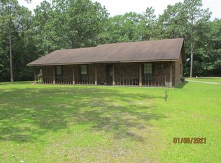 31 Miller Ln, Ellisville, MS 39437