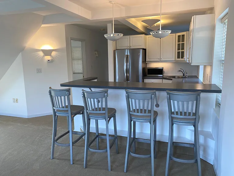 18 Berrian Pl #B — Photo 28