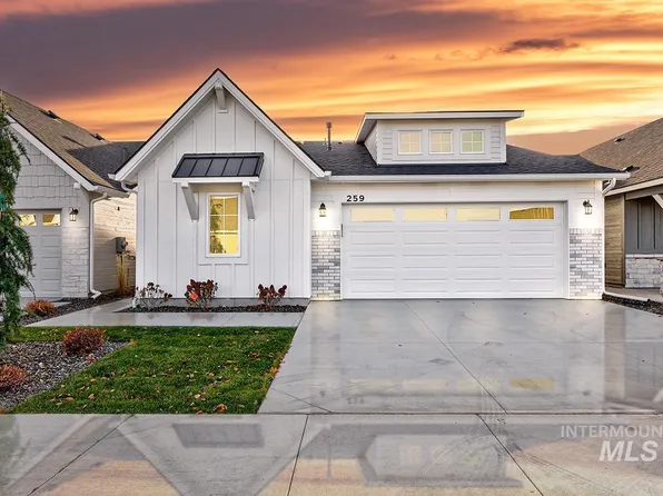 1652 E Hadler St, Meridian, ID 83642