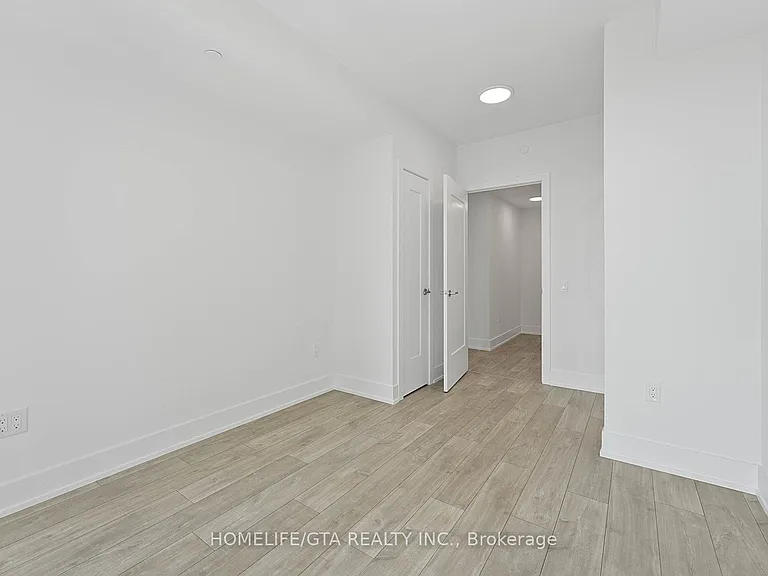 858 Dupont St #602 — Photo 34