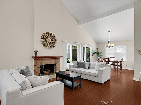 3rd image of 1008 Evening Canyon Rd