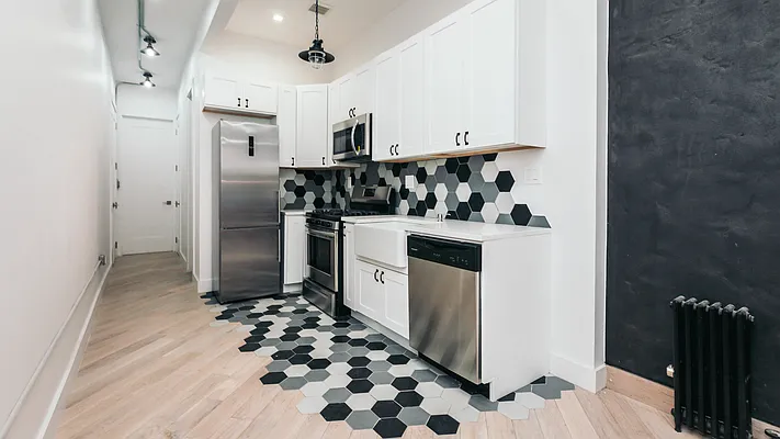 Rented by Nooklyn NYC LLC | media 12