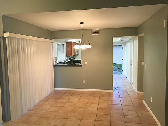 3rd image of 10601 Fairfield Village Dr