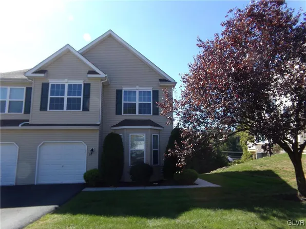18 Emily Ct, Reading, PA 19606