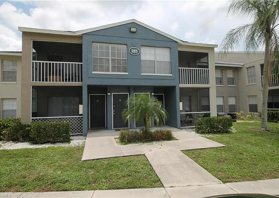 185 Santa Clara Dr #6