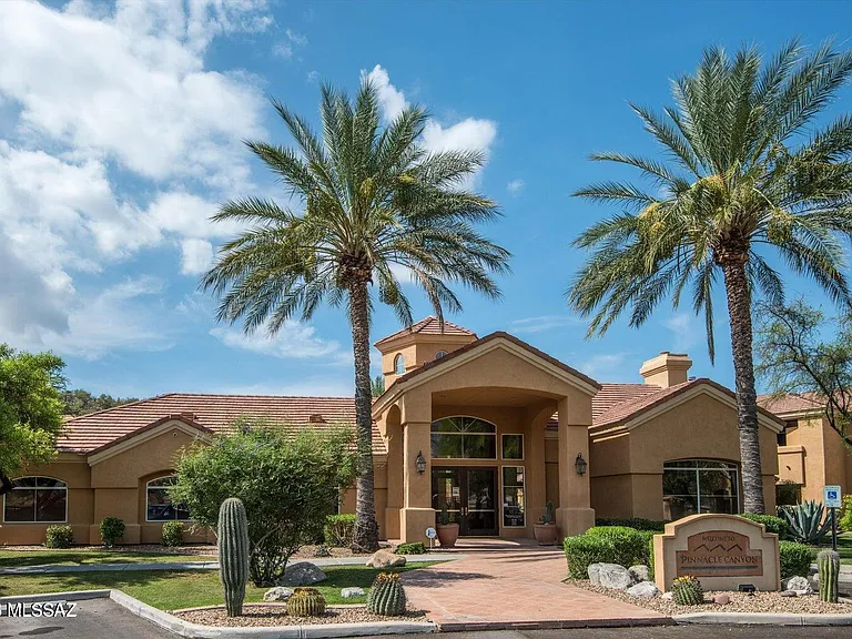 7050 E Sunrise Dr #13205 — Photo 1