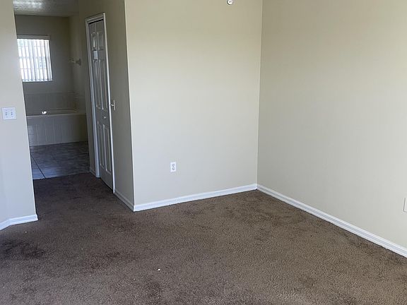 5th image of 5406 Calla Lily Ct