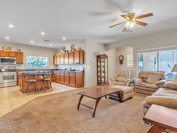 2nd image of 635 W Desert Basin Drive