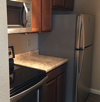 3rd image of 3385 Fosterburg Rd #3