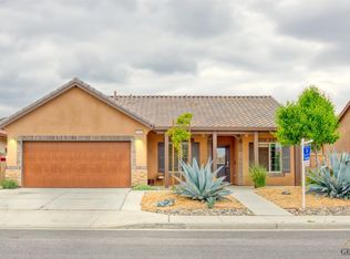 9411 Woodbrook Dr, Shafter, CA