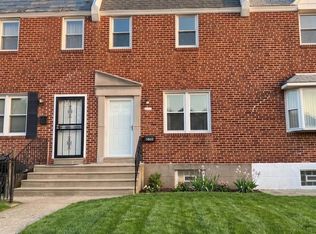 5832 Akron St, Philadelphia, PA 19149