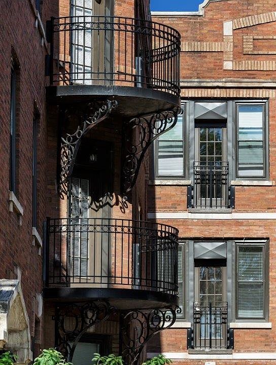 2nd image of 6215 S Langley Ave #301