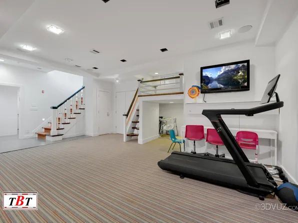 1132 East 32nd Street image 34 of 36