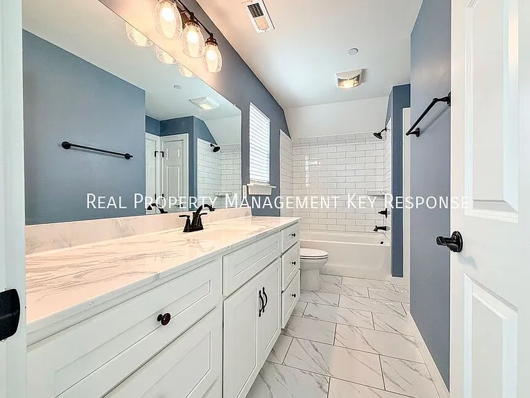 213 Emmett Dr — Photo 17