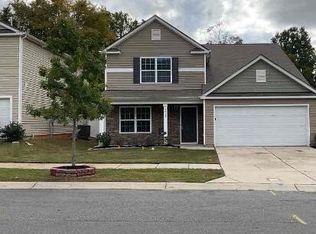 5817 Sanders Farm Ln, Charlotte, NC 28216