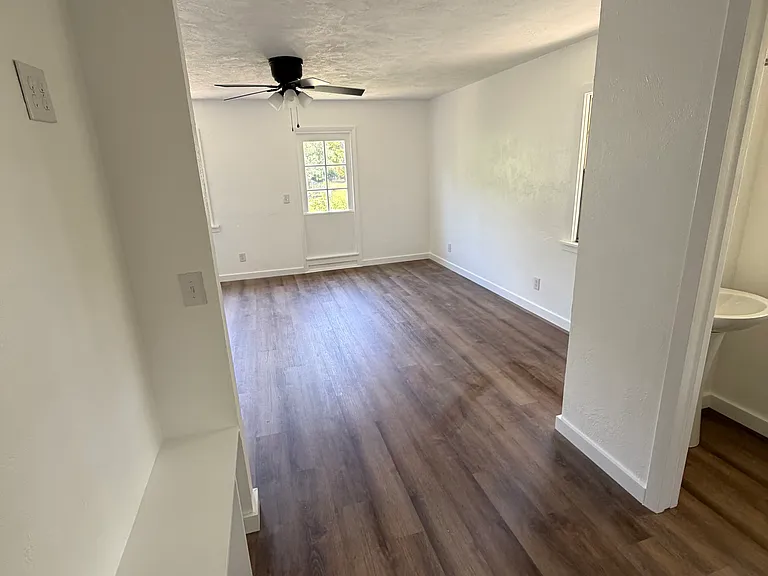 1520 W Beresford Ave — Photo 13
