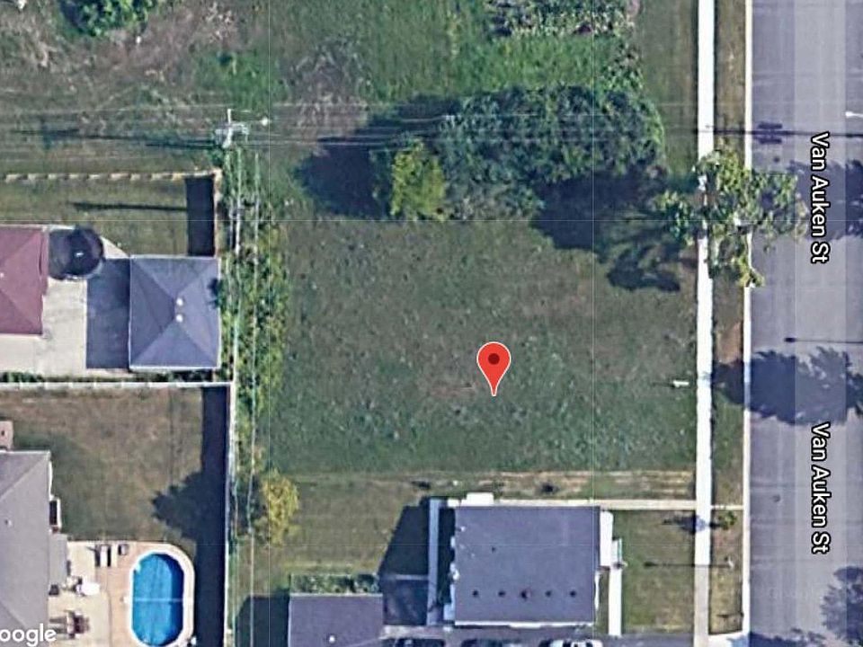 1st image of 832 N Van Auken St