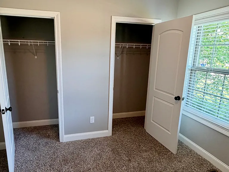2651 Royal Ct — Photo 19