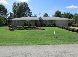 1118 Williams Dr, Belle Vernon, PA