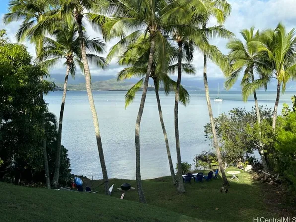 44-421 Kaneohe Bay Dr, Kaneohe, HI 96744