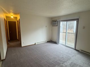 136 Colonial Ln UNIT 8, Troy, MO 63379