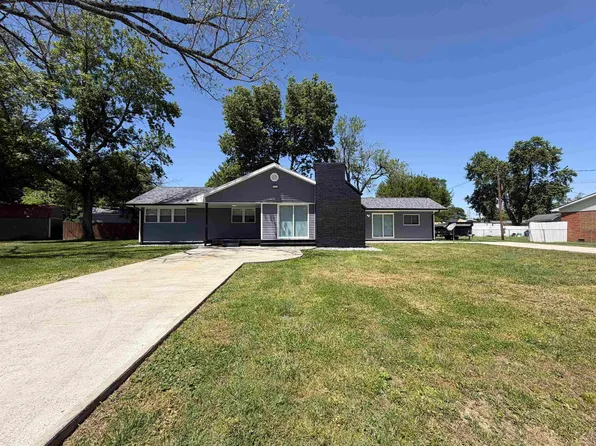 453 Lake Dr, Henderson, KY 42420