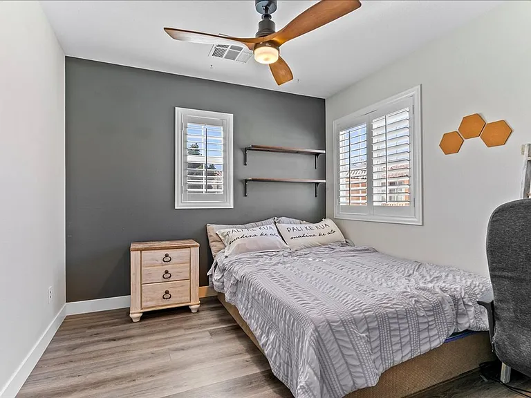 9131 Mount Wilson St — Photo 19