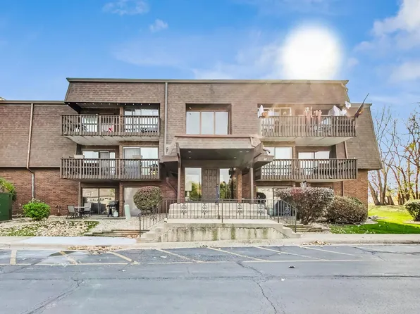 1619 Richmond Cir Unit 207, Joliet, IL 60435