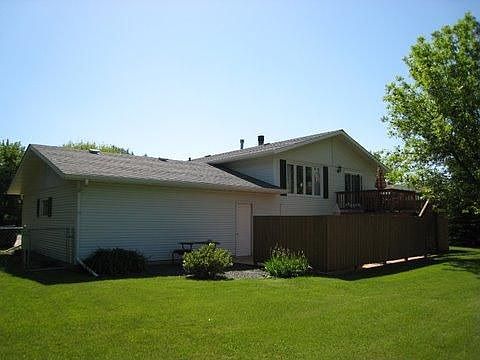 Back yard - two-tier deck