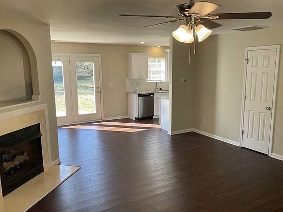 2nd image of 6505 Nevin Glen Dr