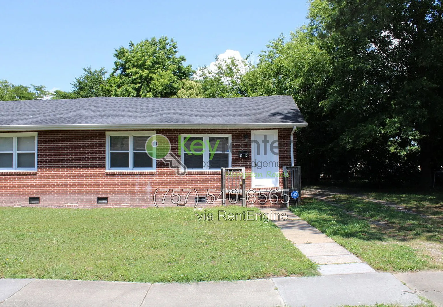 2 bed, 1.0 bath, 700 sqft, $1,250 — Photo 1