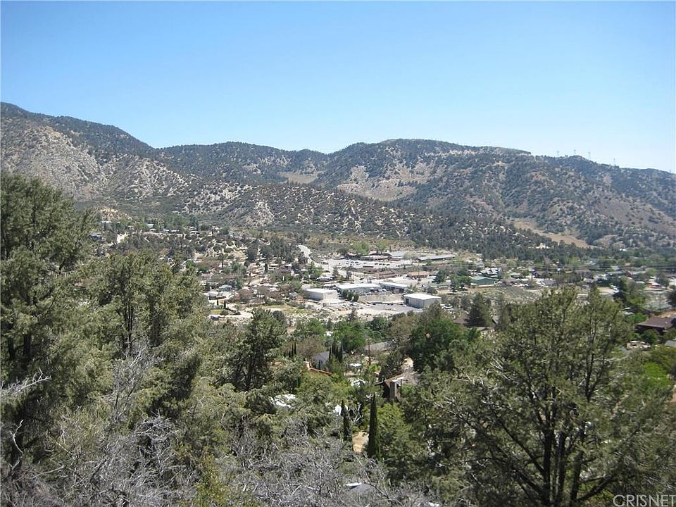 1st image of 308 S End Dr