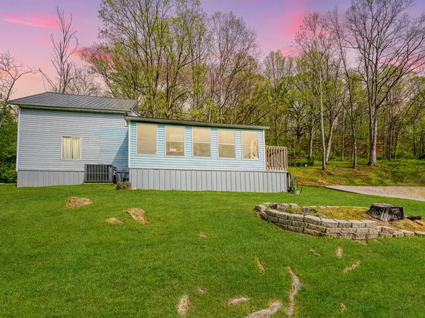 1573 Graham School Rd, Gallipolis, OH 45631