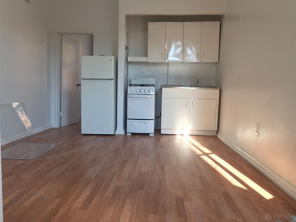 1st image of 172 E 112th St APT 3D