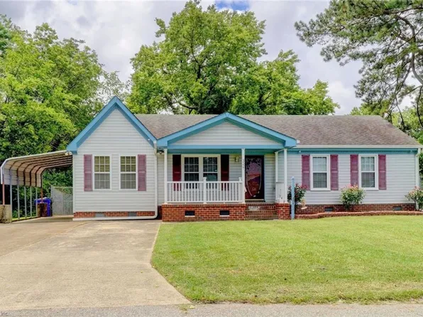 3527 Lenoir Cir, Norfolk, VA 23513