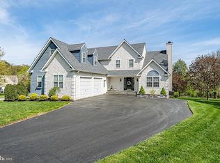 48 Lee Rd, Audubon, PA 19403