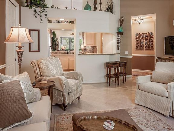 5th image of 735 Bentwater Cir #4-203