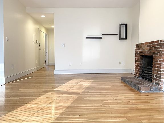 3rd image of 514 Mass Ave #4