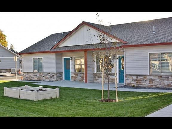 2nd image of 1530-1643 E Tranquil Ln #1627